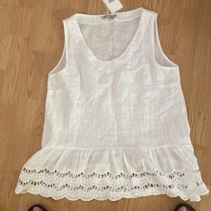 New  women’s Valentina Naldi linen top M